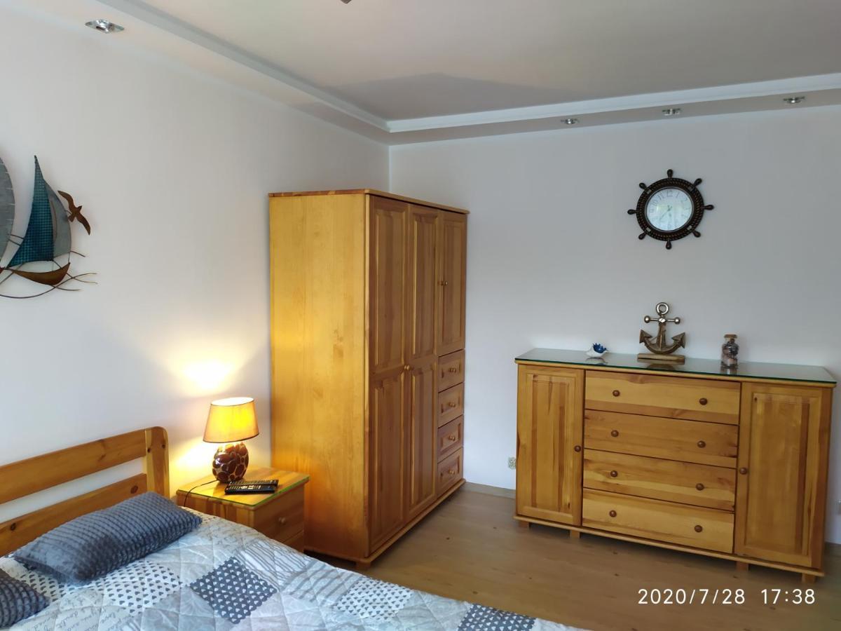 Apartament Pod Zaglami Lägenhet Świnoujście Exteriör bild